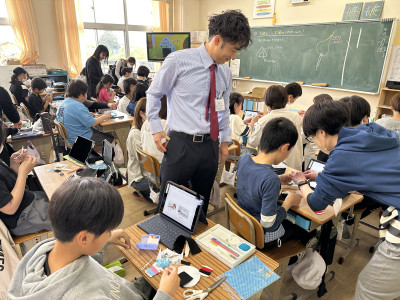 ５年